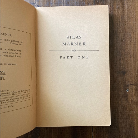Silas Marner by George Eliot - Complete & Unabridged - Second Printing - 1962 - Picture 11 of 16